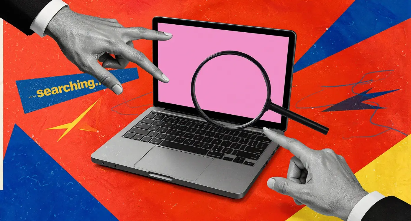 Mains pointant un ordinateur portable avec une loupe sur un écran rose, entouré de couleurs vives et graphiques.